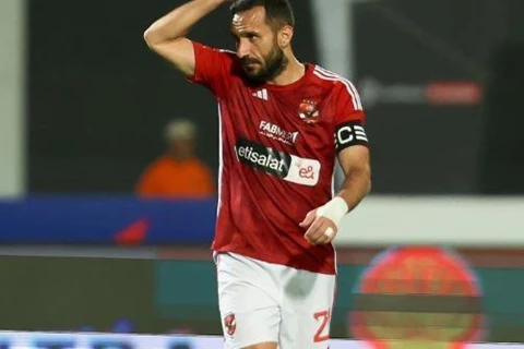 مصدر بالأهلي يكشف ليلا كورة.. تفاصيل محاولة منح معلول الجنسية المصرية